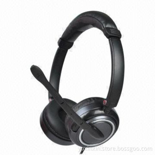 Wired headphone with 32ohms Impedance and 2.2m Cable